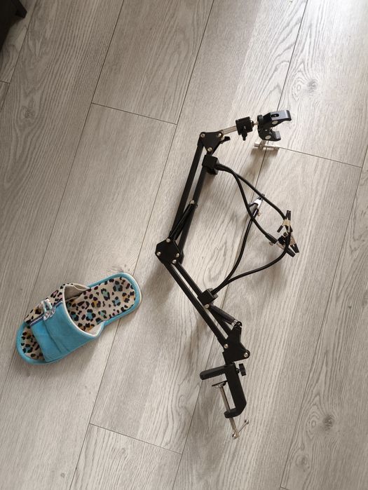 Третья рука, для паяльной станции.