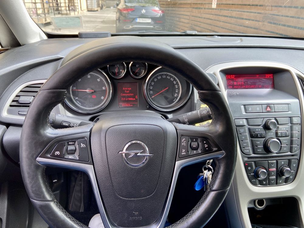 Opel astra j 1.7 bolt