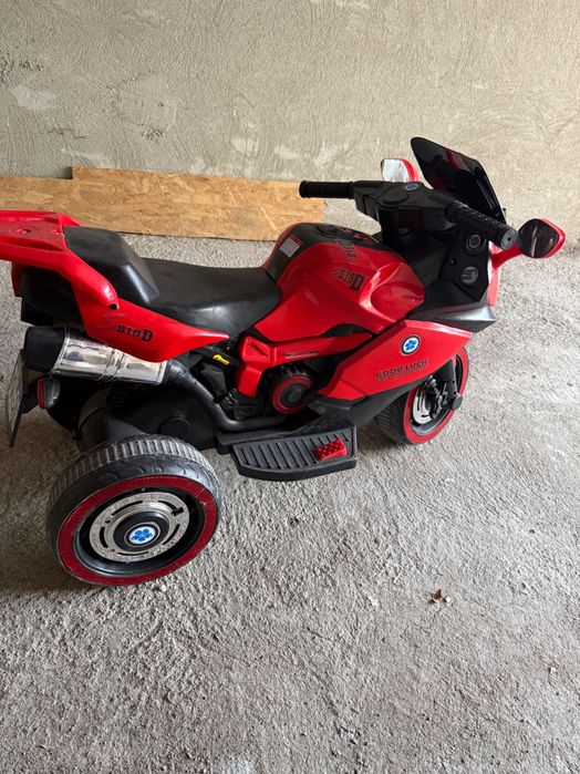 Детски акумулаторен мотор