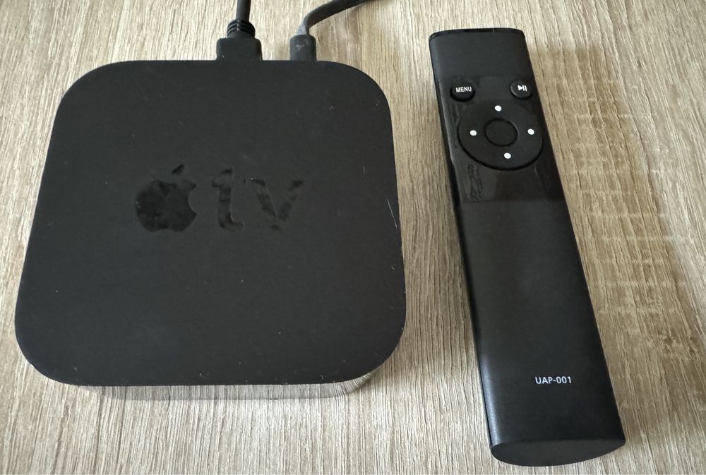 Apple TV 4th gen, model A1625, 1080p 32GB