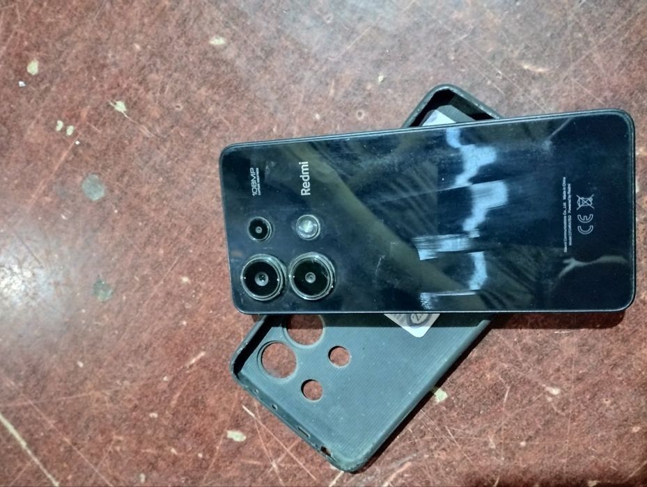 Redmi note 13 16/256 gb Abmen qilaman a16 yoki a15 ga