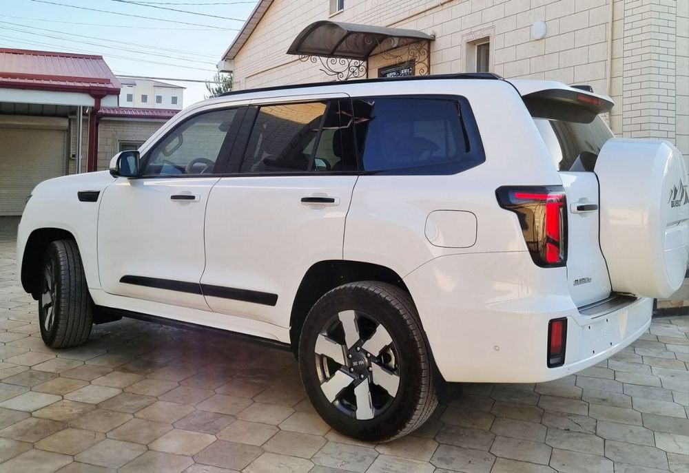 BEIJING BJ60 внедорожник