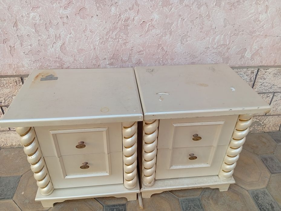 Тумбочки Срочно оо