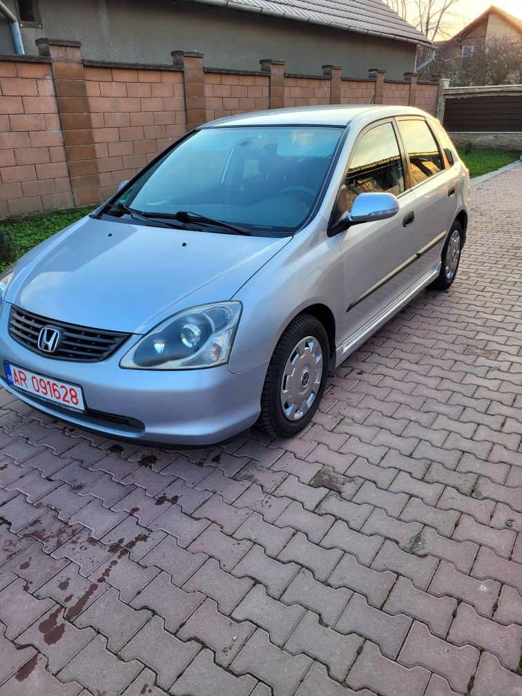 Vând Honda Civic 1.4 benzina