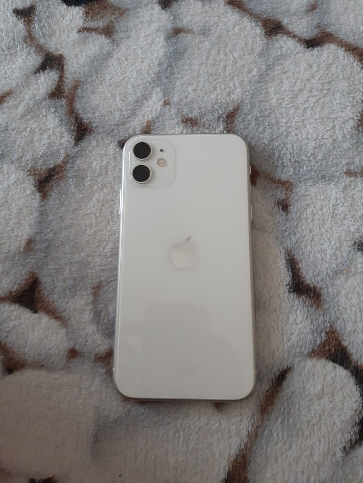 IPhone11 utilizat