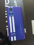 Продавам телефон Realme