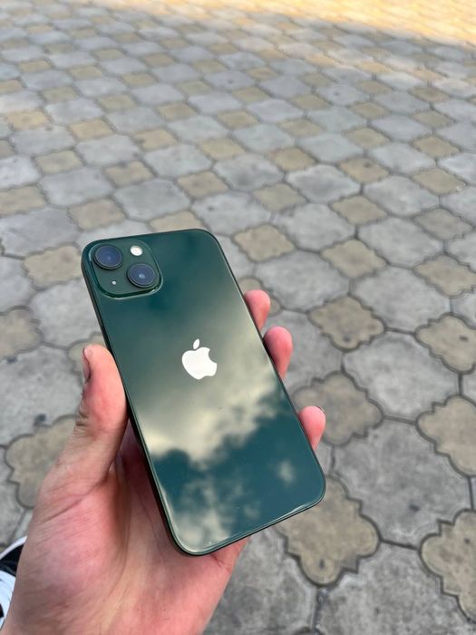 Продам 13 iphone в идеальном состоянии