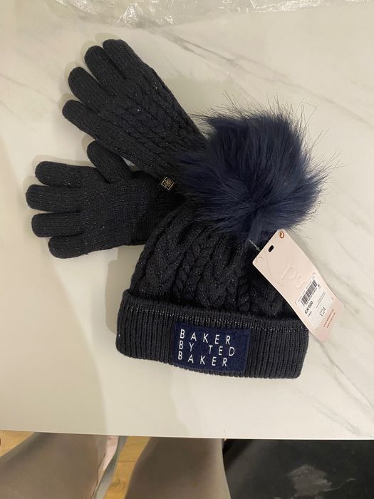 НОВИ Ted Baker Шапка и ръкавици за момиче 2-3г.