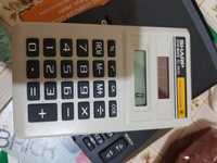 Calculator solar Sharp