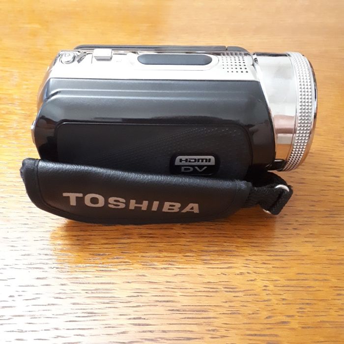 камера Toshiba Camileo H10