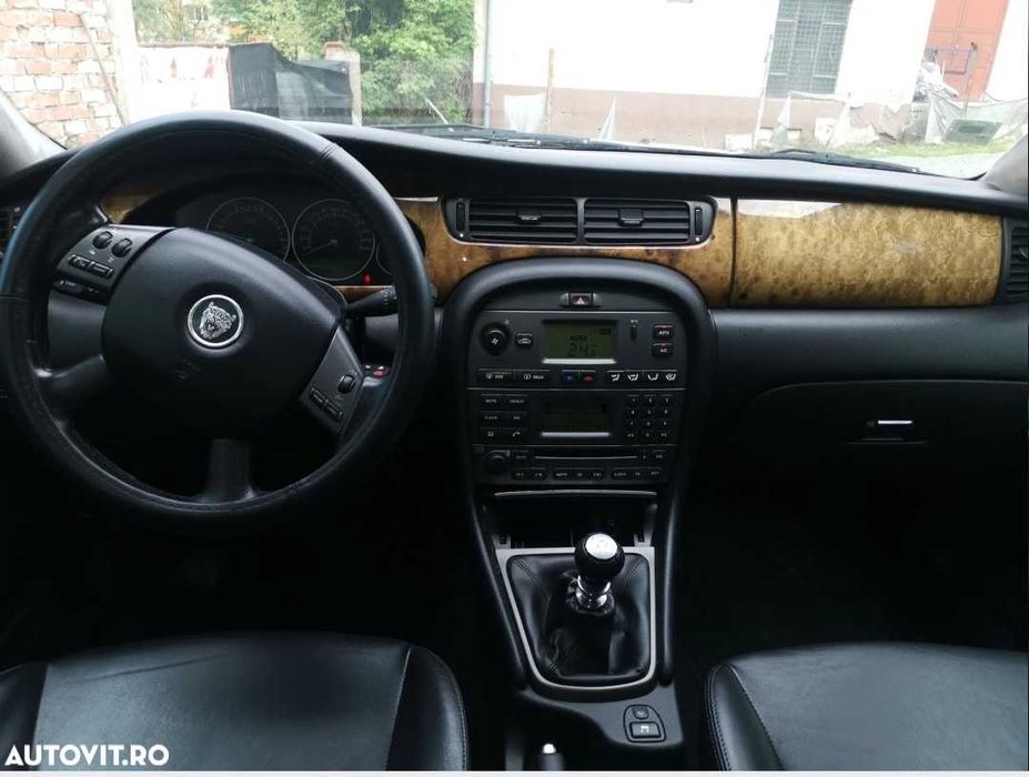 Jaguar X-Type,se vinde, preț ușor negociabil