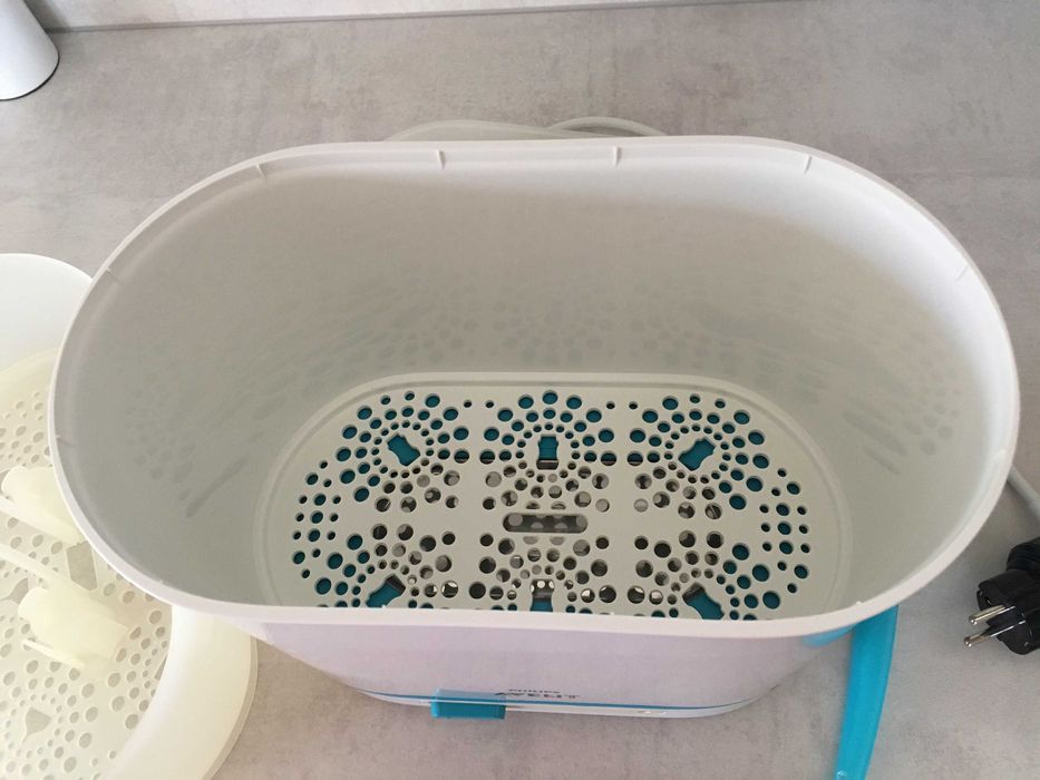 Комплект за новородено - Шишета стъкло, ръчна помпа, стерилизатор