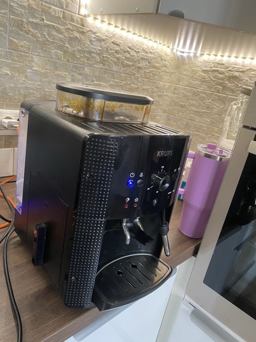 Espresor Krups cafea boabe in stare perfecta