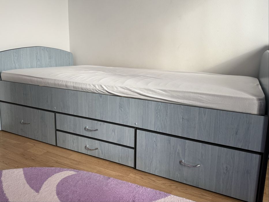 Pat de dormitor pentru o persoana