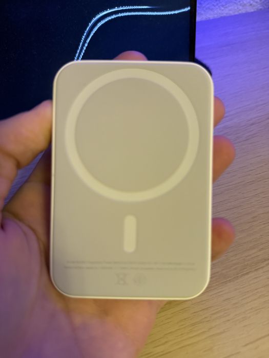 Apple MagSafe Battery Pack in Stare buna