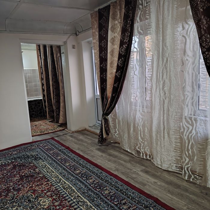 Ижарага ховли уй