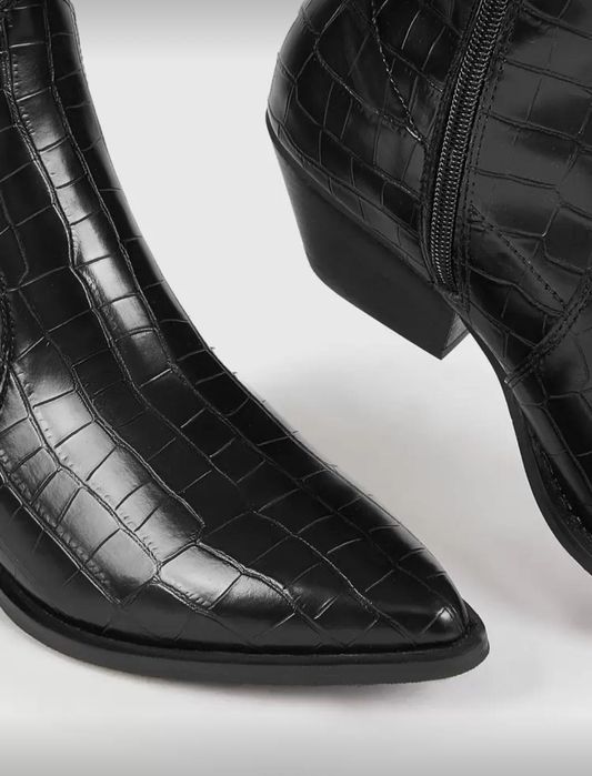 Дамски ботуши с принт