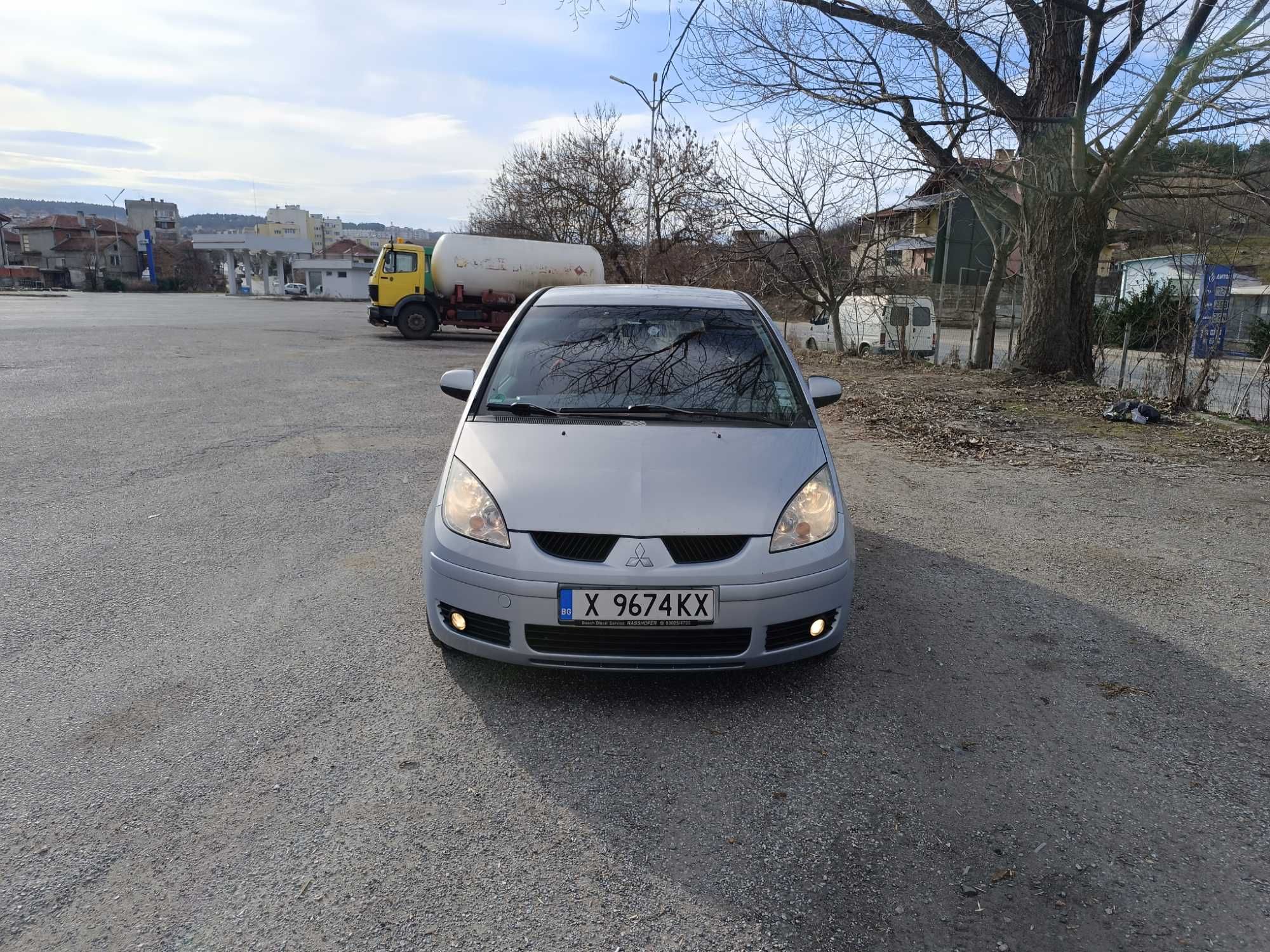 Mitsubishi Colt 1.5 бензин