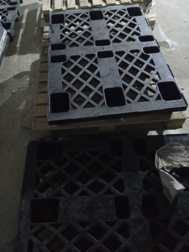 Paddonlar sotiladi 50000 sum