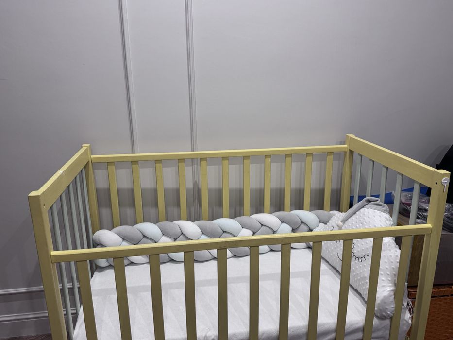 Кроватка детская