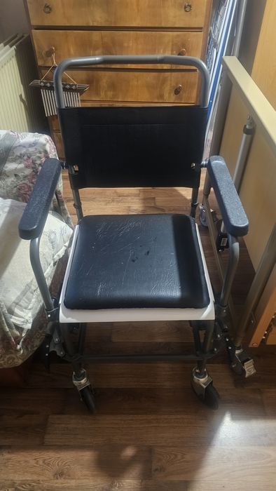 Болнично легло Хипнос, Антидекубитален дюшек, инвалидна количка