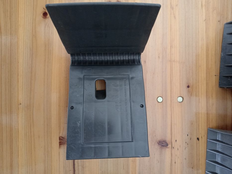 Coltari de protectie chinga