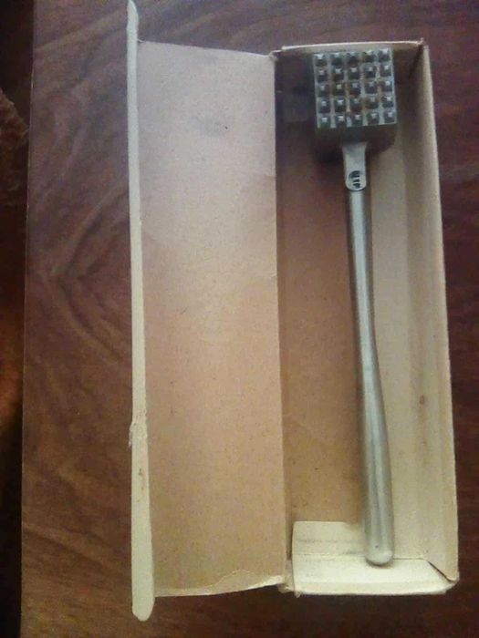 готварско чукче метално за омекотяване и начукване на пържоли