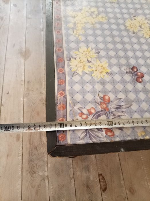 Хон сотилади 1.13*2.04 тез Арзон сотилади.