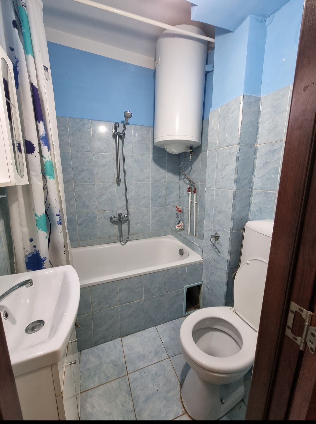 Inchiriez Regim Hotelier
