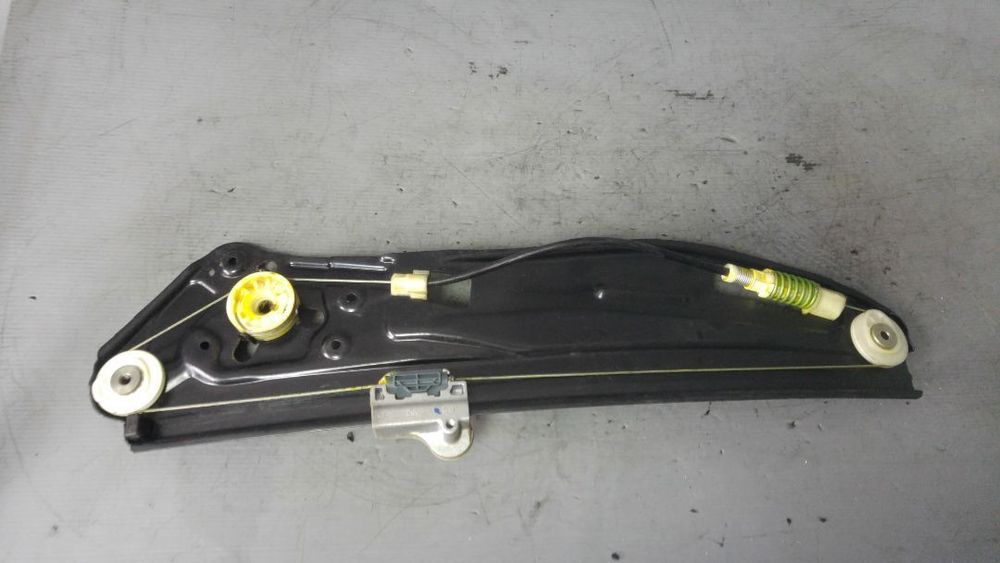 macara stanga spate  bmw seria 7 e65 7024813e