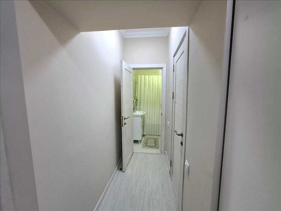 Yunusobod Turkiston metroga yaqin joyda kvartira bor