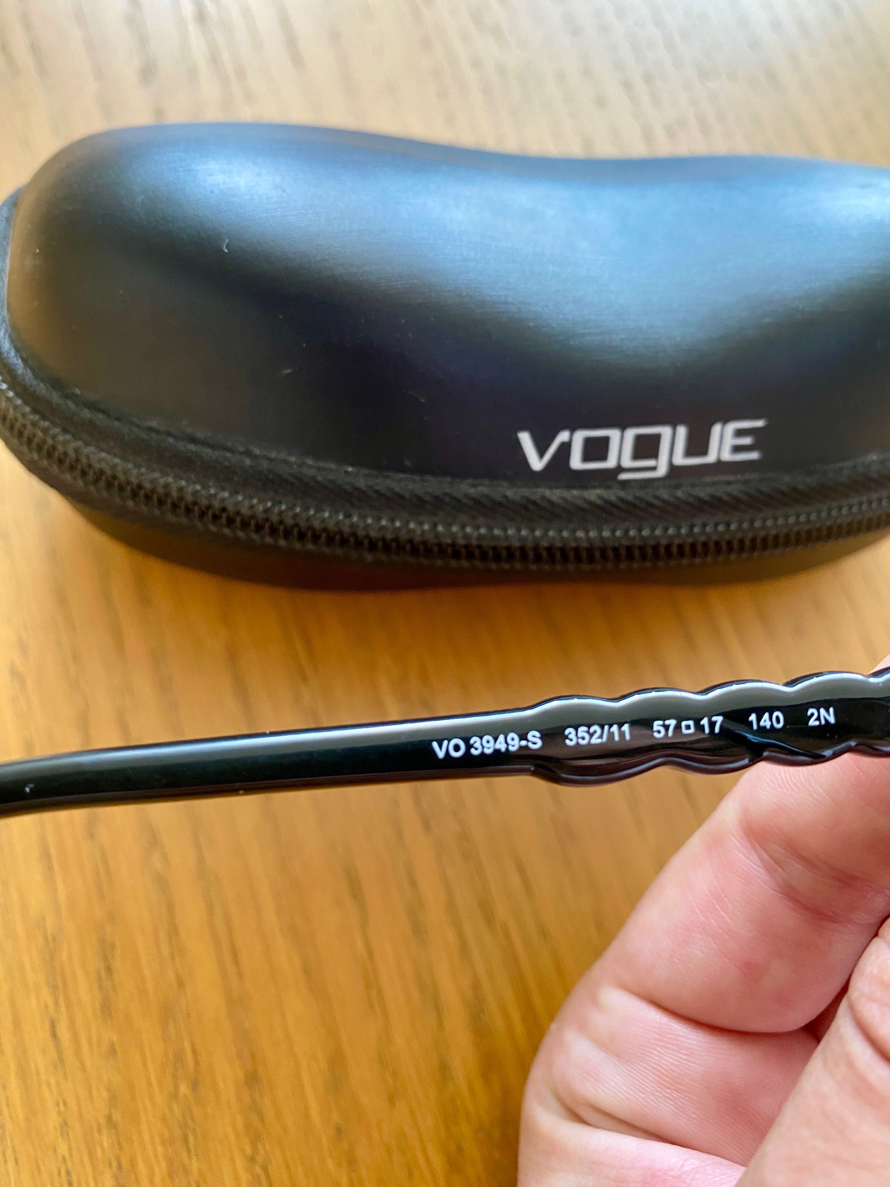 Vogue дамски слънчеви очила