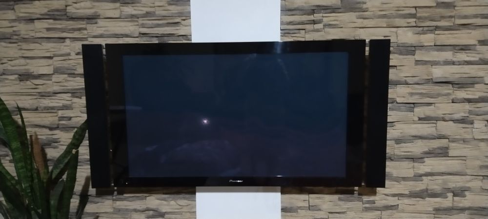 телевизор плазма Pioneer