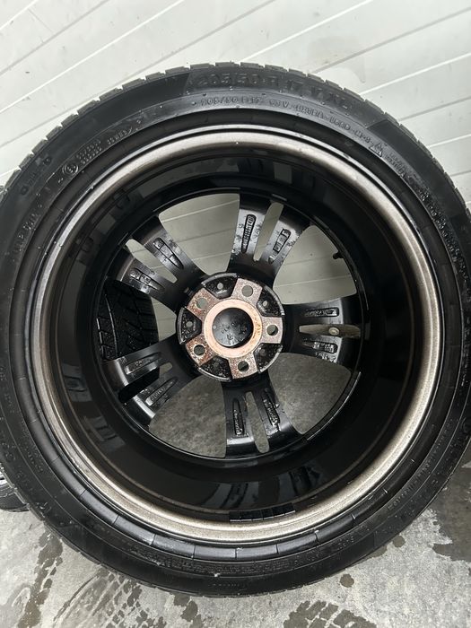 Джанти с гуми 5х114.3 17цола