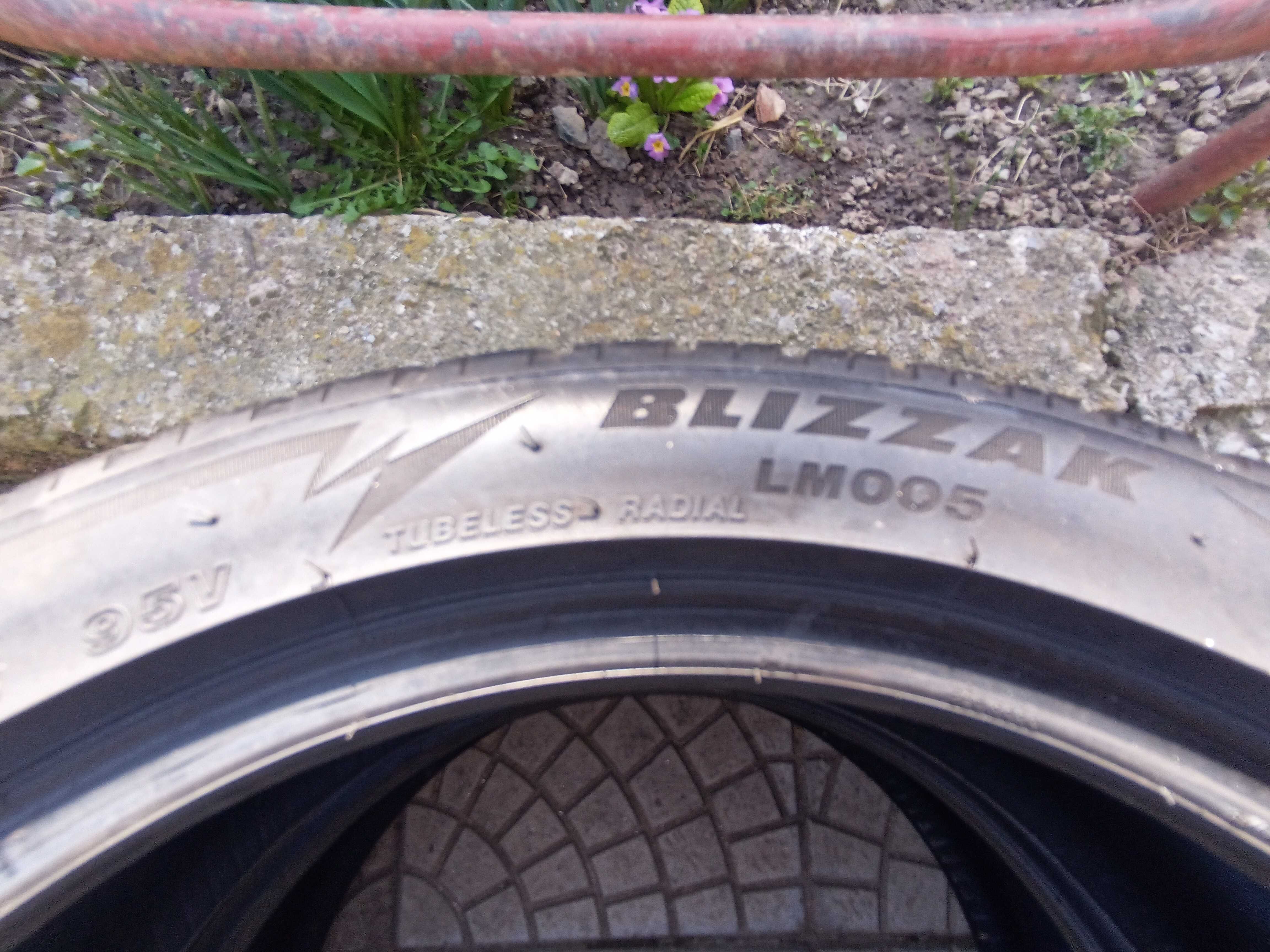 Зимни гуми 225 45 18 Bridgestone blizzak lm005