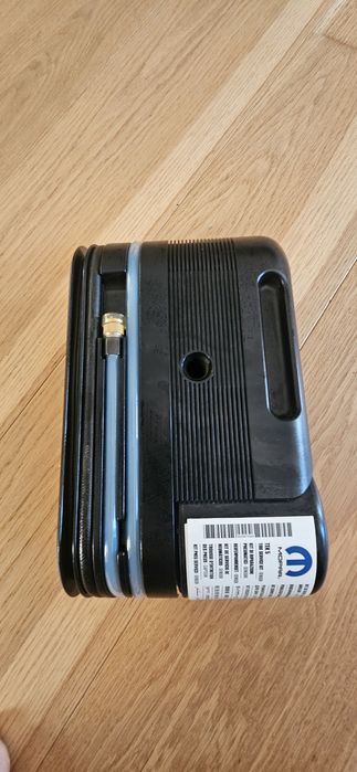 Compresor auto 12V cu soluție Ford  Mondeo Galaxy Citroën Peugeot