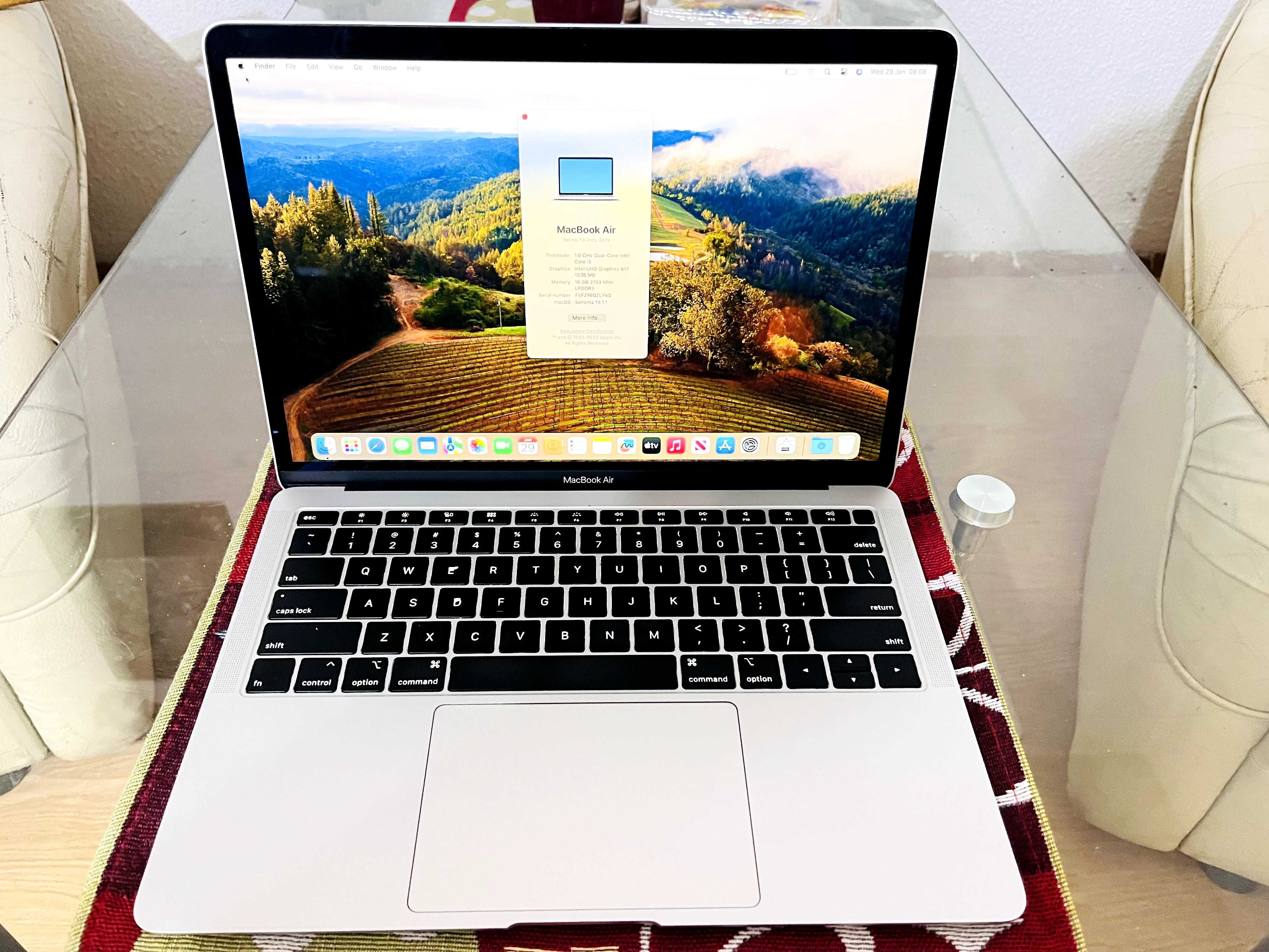 Apple MacBook AIR 13 A1932 Mid 2019 i5 3.6Gz 16GB 256GB NVMe True Tone