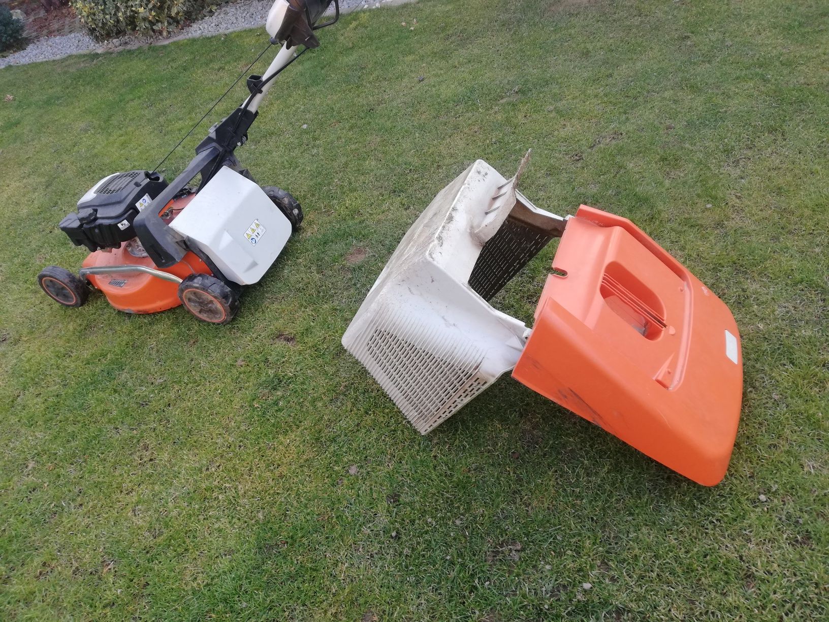 Mașină de tuns iarba Stihl RM 253 T.