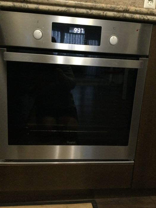 Фурна за вграждане Whirlpool