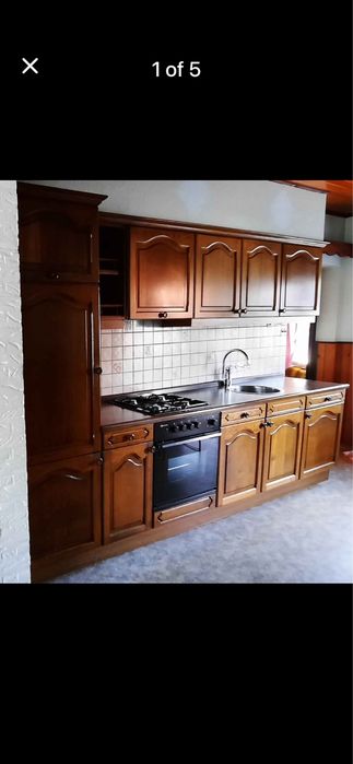 Права кухня -дъбов масив