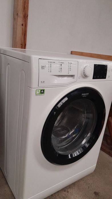 Mașină de spălat Ariston Hotpoint