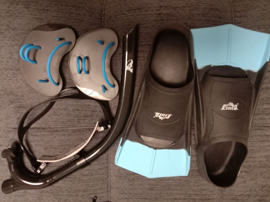 Продам ласты,трубку,лопатки