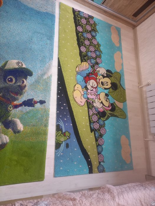 Продаётся ковёр и коврик