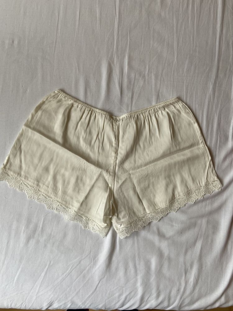 Intimissimi pantaloni scurti matase naturala