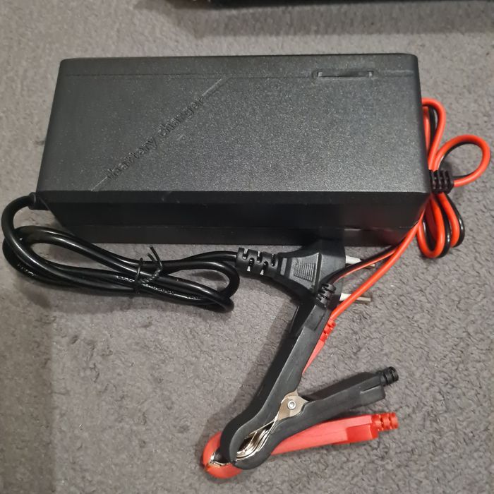 Incarcator LIFEPO4 14.6v /10amp