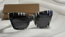Слънчеви очила Burberry
