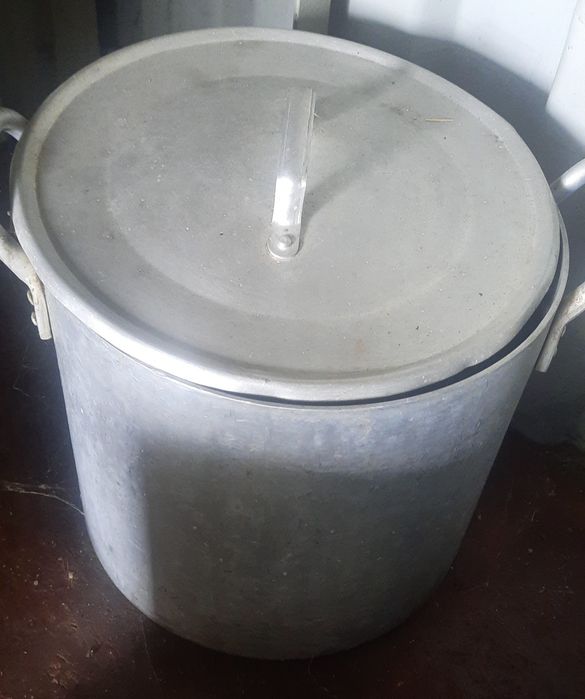 Кастрюли алюминиевые с крышками, СССР