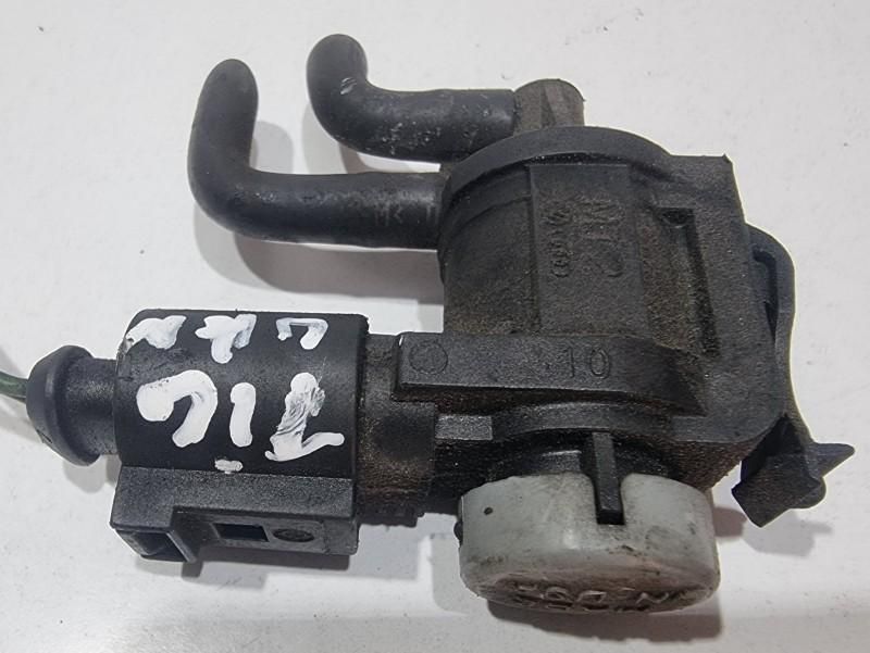 Supapa vacuum Volkswagen Touran (2003-2006) 1K0906283A