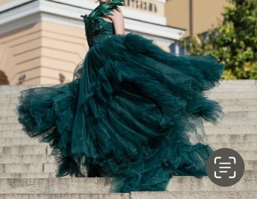 Бална рокля на Стоян Радичев