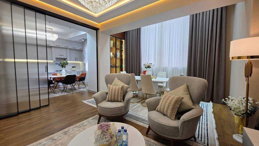 продается 4/8-9/9
новостройка 
ЖК Parisien